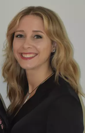 Kiara Vallier, Kingston, Real Estate Agent